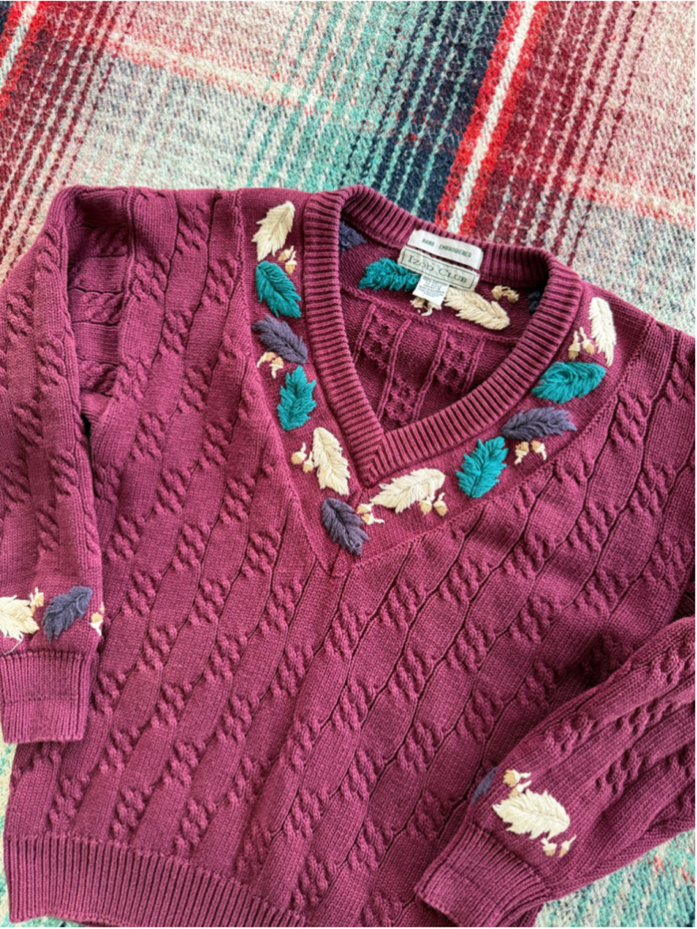 Vintage Burgundy Izod Hand Embroidered Cotton V-Neck Sweater S